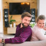 Czy warto wybrać pakiet Internet + telewizja?
